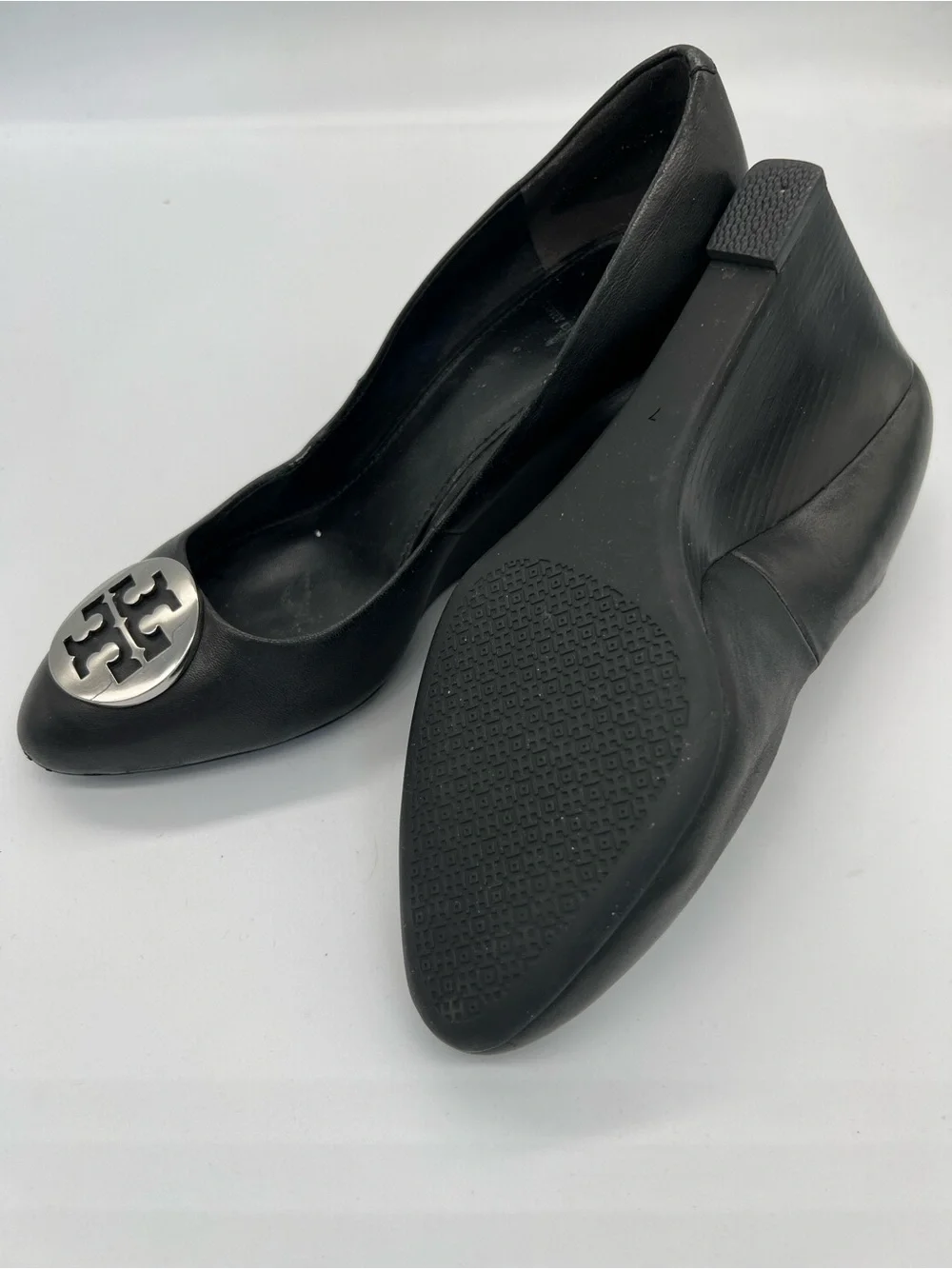 Tory Burch Black Leather Pumps with Silver Logo Medallion